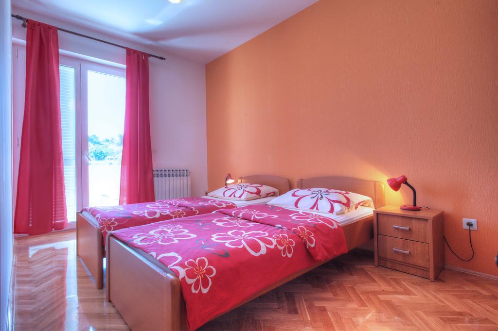 Apartments Irena 耶泽拉 客房 照片